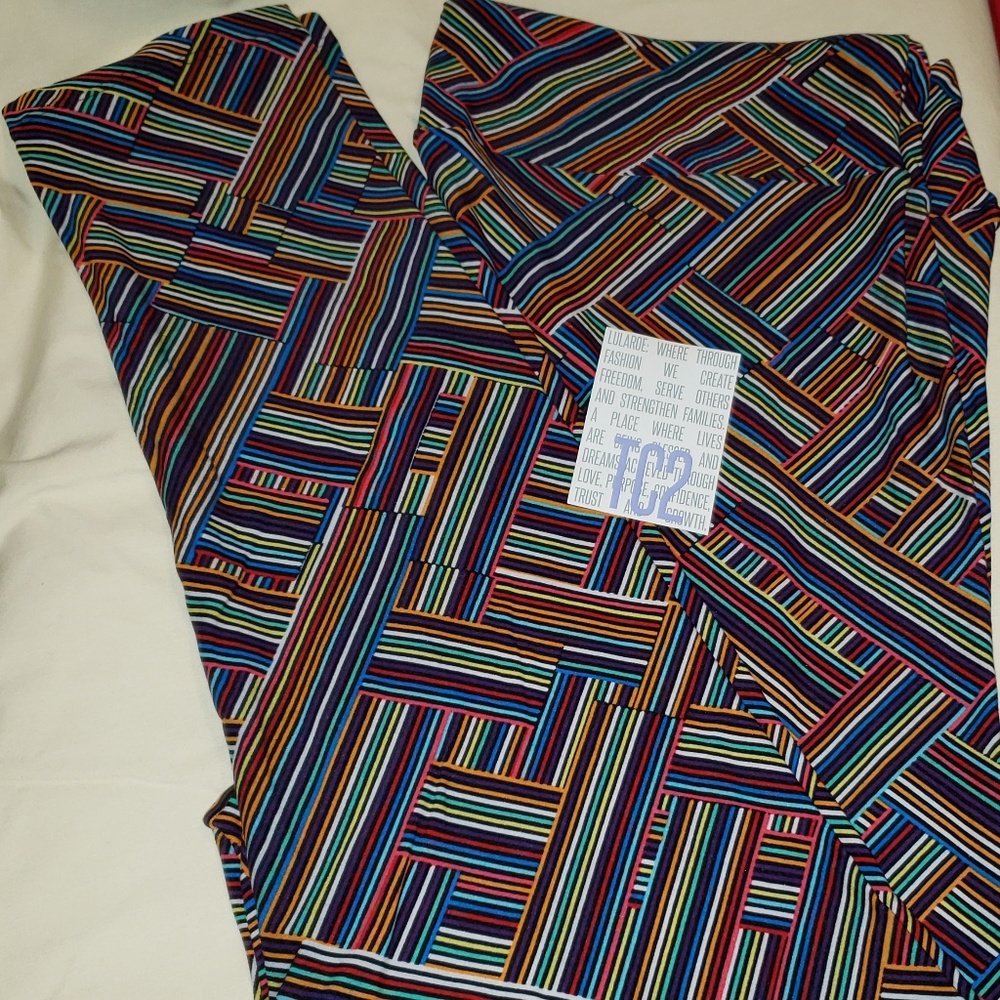 LULAROE TC2 LEGGINGS